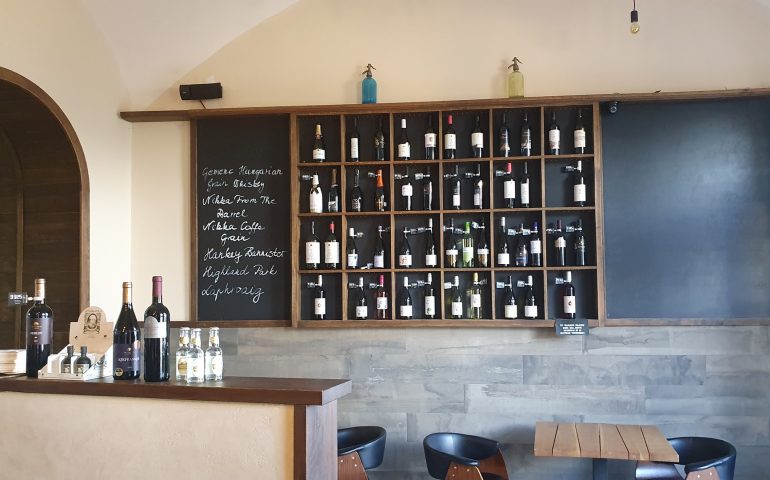 https://karpatiaettermek.hu/wp-content/uploads/2021/11/Baja-Borbistro-pub-2-770x480.jpg