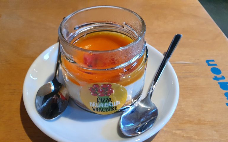 https://karpatiaettermek.hu/wp-content/uploads/2021/11/Eger-Brumbrum-Pizzazo-4-770x480.jpg