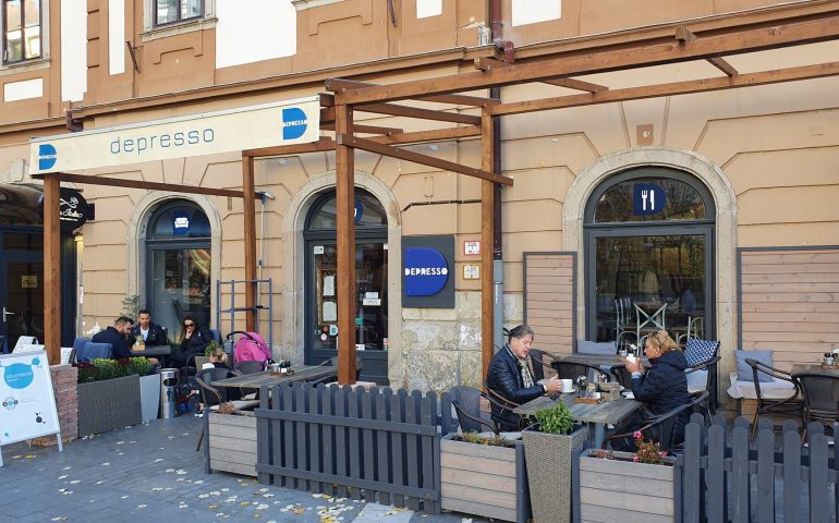 https://karpatiaettermek.hu/wp-content/uploads/2021/11/Eger-Depresso-Kavezo-Borozo-Bisztro-1-770x480.jpg