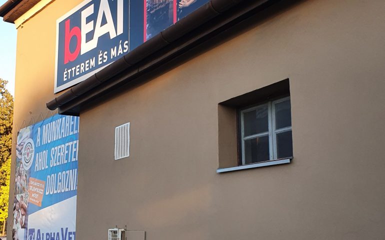 https://karpatiaettermek.hu/wp-content/uploads/2021/11/Szekesfehervar-Beat-Etterem-2-770x480.jpg