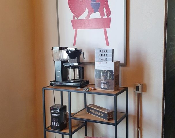 https://karpatiaettermek.hu/wp-content/uploads/2022/01/Brasso-CH9-speciality-kavezo-6-608x480.jpg