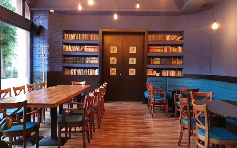 https://karpatiaettermek.hu/wp-content/uploads/2022/01/Budapest-Craft-head-brew-pub-and-bistro-11-770x480.jpg