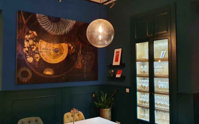 https://karpatiaettermek.hu/wp-content/uploads/2022/01/Esztergom-Bistro42-Etterem-8-770x480.jpg