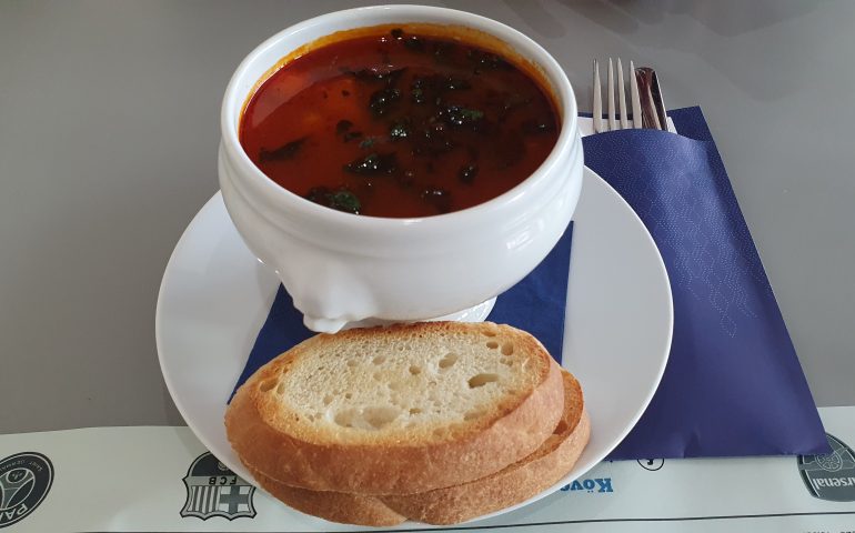 https://karpatiaettermek.hu/wp-content/uploads/2022/06/20201002_151446-770x480.jpg