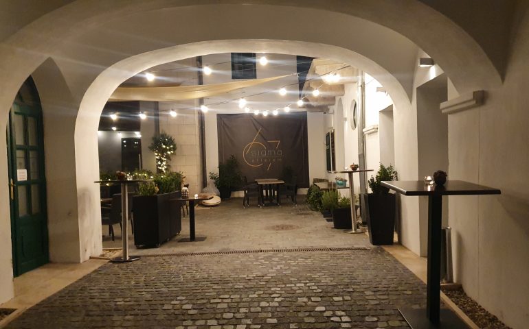 https://karpatiaettermek.hu/wp-content/uploads/2022/06/20211016_184239-770x480.jpg