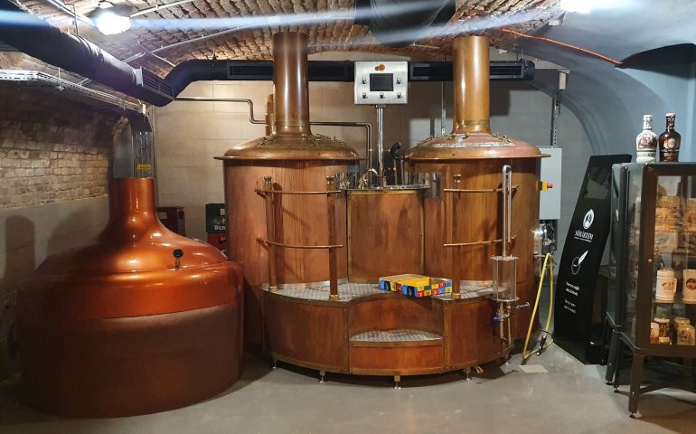 https://karpatiaettermek.hu/wp-content/uploads/2022/06/20211215_151537-770x480.jpg