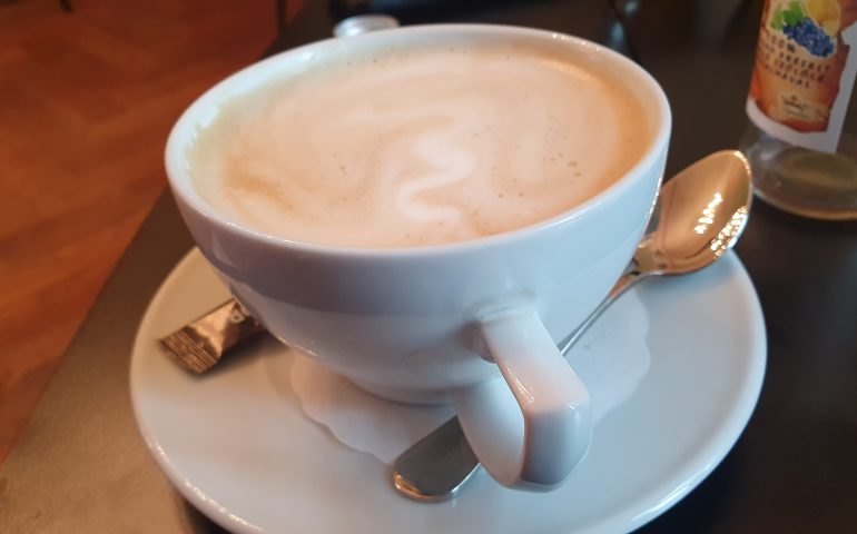 https://karpatiaettermek.hu/wp-content/uploads/2022/06/20220601_162928-770x480.jpg