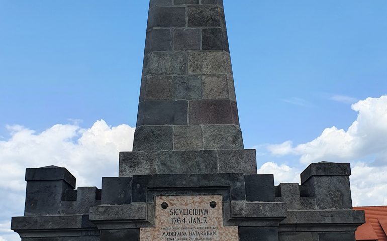 https://karpatiaettermek.hu/wp-content/uploads/2023/04/20220720_151252-770x480.jpg