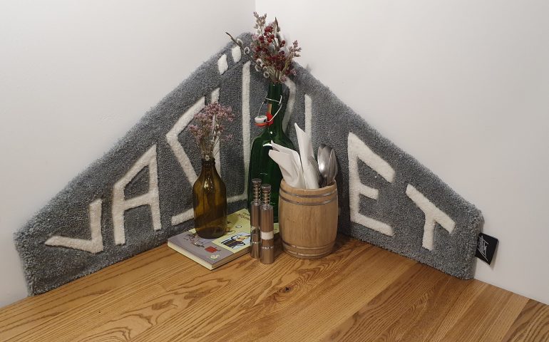 https://karpatiaettermek.hu/wp-content/uploads/2023/04/20230415_202245-770x480.jpg