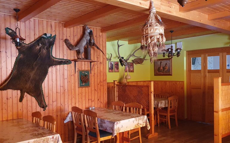 https://karpatiaettermek.hu/wp-content/uploads/2023/06/20210618_104505-770x480.jpg