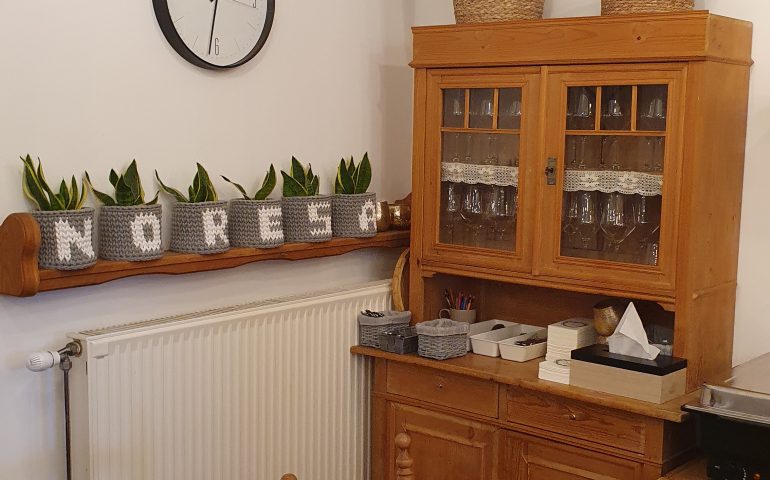 https://karpatiaettermek.hu/wp-content/uploads/2023/07/20230708_133330-770x480.jpg
