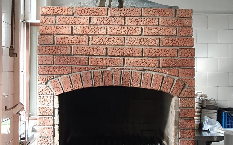 https://karpatiaettermek.hu/wp-content/uploads/2023/10/20231013_151115-770x480.jpg