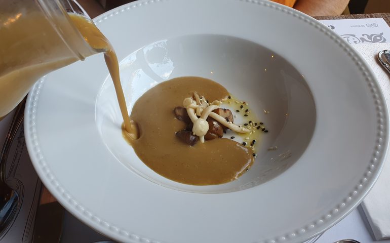 https://karpatiaettermek.hu/wp-content/uploads/2023/11/20231026_122607-770x480.jpg