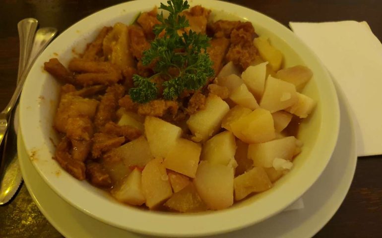 https://karpatiaettermek.hu/wp-content/uploads/2024/06/20240601_175036-1300-770x480.jpg