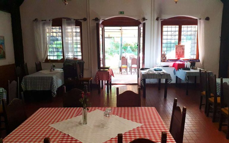 https://karpatiaettermek.hu/wp-content/uploads/2024/06/20240605_180346-1300-770x480.jpg