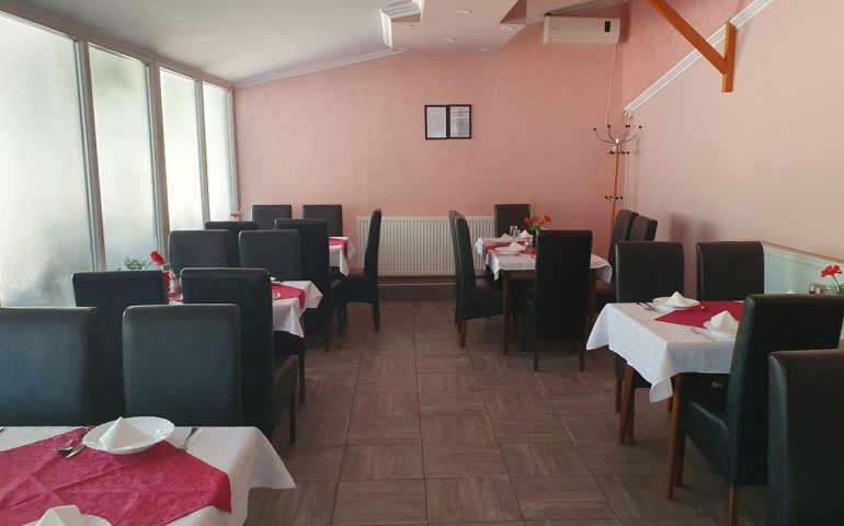 https://karpatiaettermek.hu/wp-content/uploads/2024/08/20240810_121400-1300-770x480.jpg