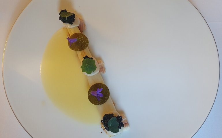 https://karpatiaettermek.hu/wp-content/uploads/2025/05/20250430_184927-1300-770x480.jpg
