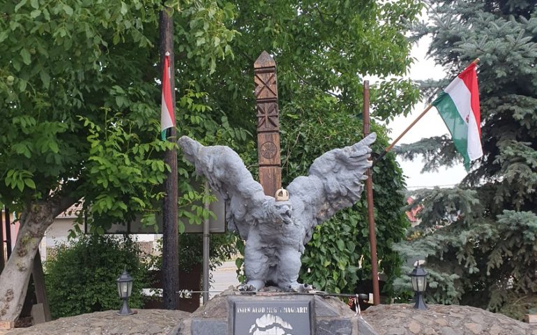 https://karpatiaettermek.hu/wp-content/uploads/2025/07/20250706_191936-1300-770x480.jpg