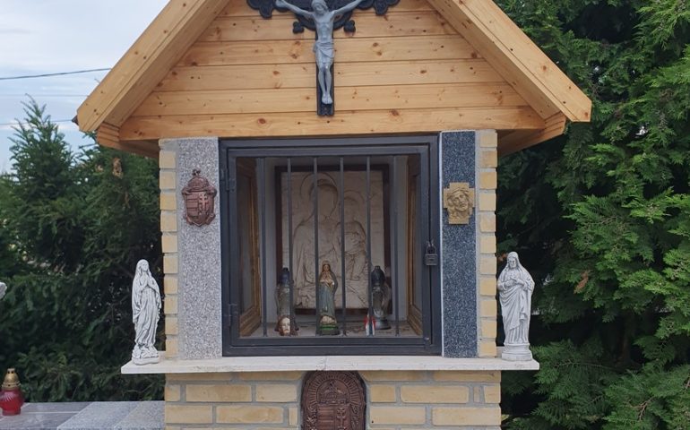 https://karpatiaettermek.hu/wp-content/uploads/2025/07/20250706_192137-1300-770x480.jpg