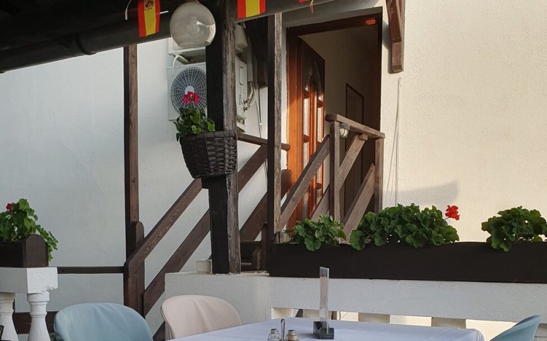 https://karpatiaettermek.hu/wp-content/uploads/2025/07/20250711_190735-1300-770x480.jpg