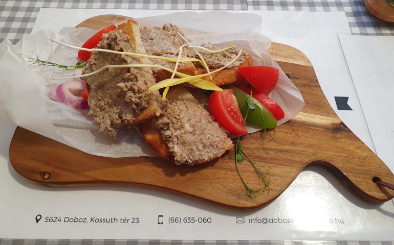 https://karpatiaettermek.hu/wp-content/uploads/2025/08/20250803_122638-1300-770x480.jpg