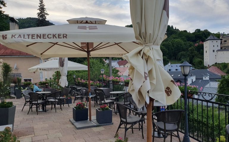 https://karpatiaettermek.hu/wp-content/uploads/2025/08/20250804_190312-1300-770x480.jpg