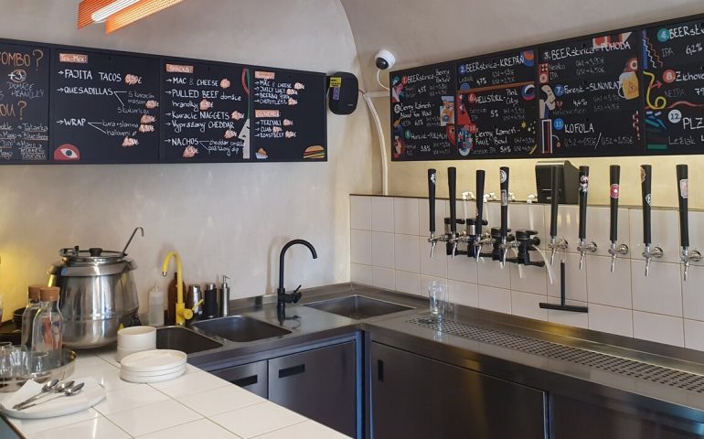https://karpatiaettermek.hu/wp-content/uploads/2025/09/Beerstrica2-1300-770x480.jpg