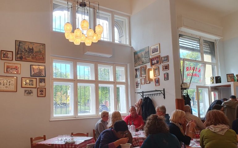 https://karpatiaettermek.hu/wp-content/uploads/2025/10/20251007_123605-1300-770x480.jpg