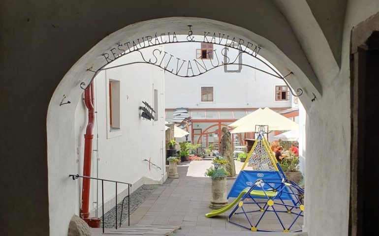 https://karpatiaettermek.hu/wp-content/uploads/2026/07/20260702_122751-1300-770x480.jpg