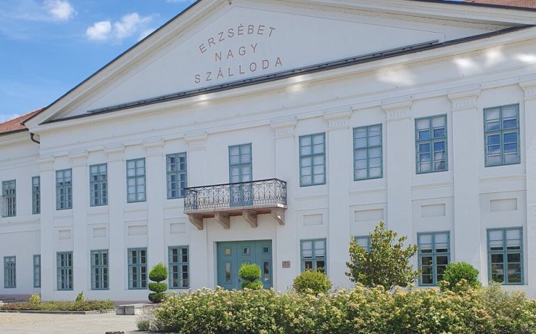 https://karpatiaettermek.hu/wp-content/uploads/2026/07/20260704_120520-1300-770x480.jpg